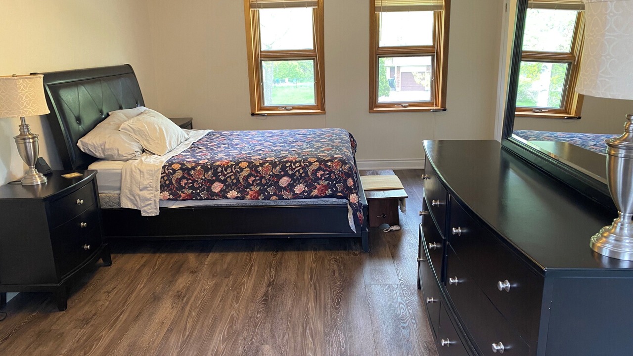 Photo of Bedroom in Wasaga Beach