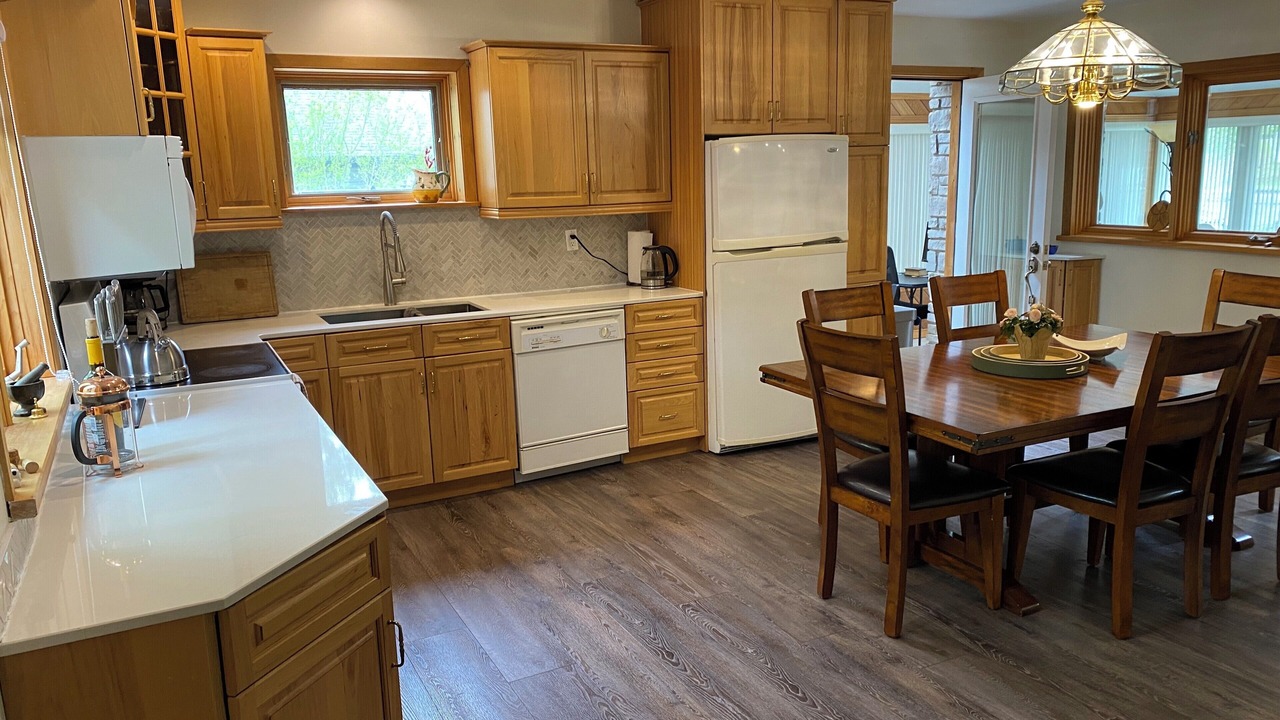 Photo of Kitchen in Wasaga Beach