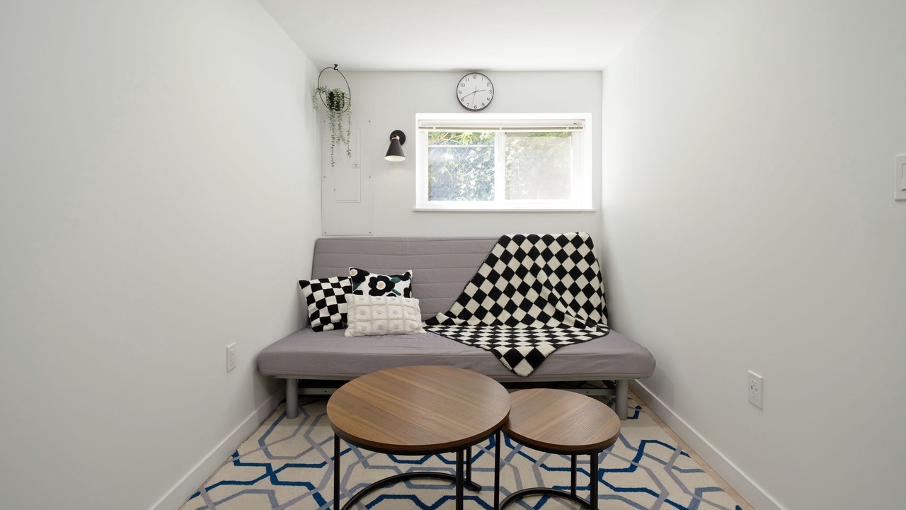 Photo of Livingroom in Mount Pleasant