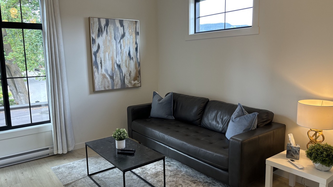 Photo of Bedroom in South Central