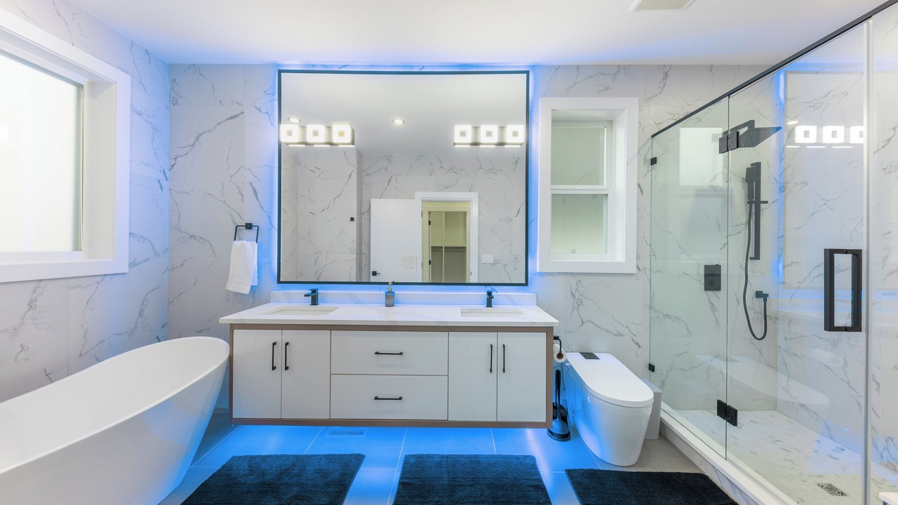 Photo of Bathroom in Bear Mountain Resort