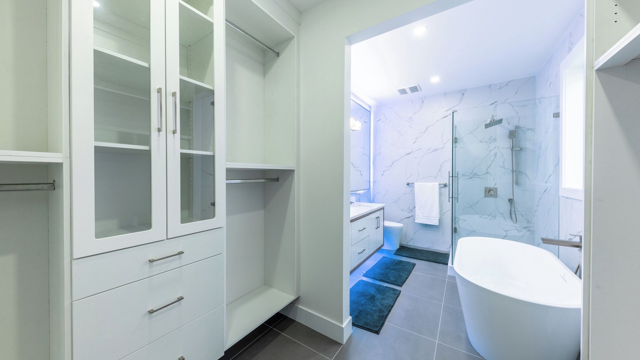 Photo of Bathroom in Bear Mountain Resort
