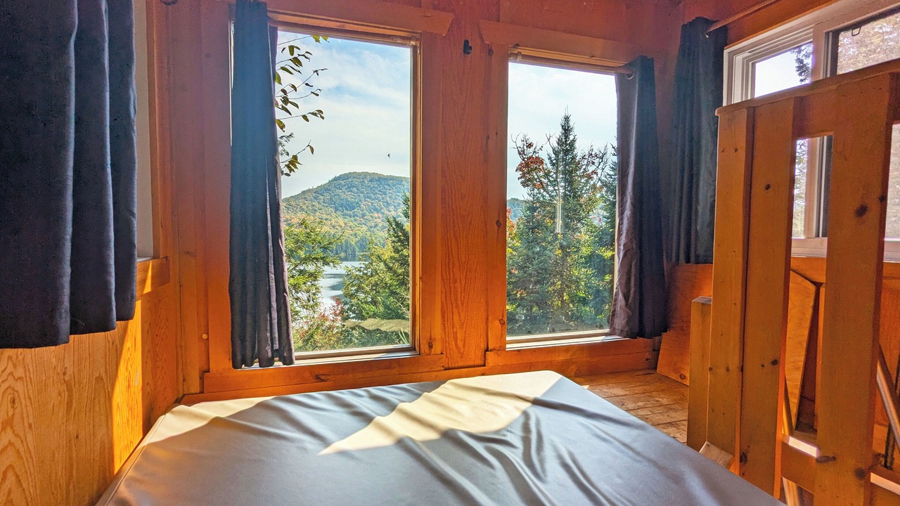 Photo of Bedroom in Saint-Faustin-Lac-Carre