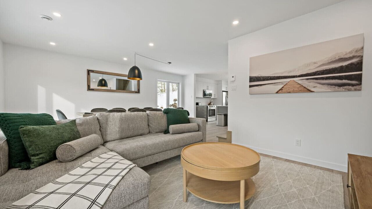 Photo of Livingroom in Saint-Faustin-Lac-Carre