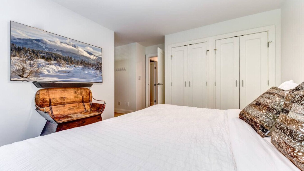 Photo of Bedroom in Village North