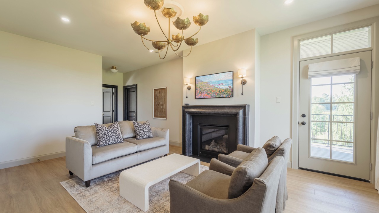 Photo of Livingroom in St. Mary's