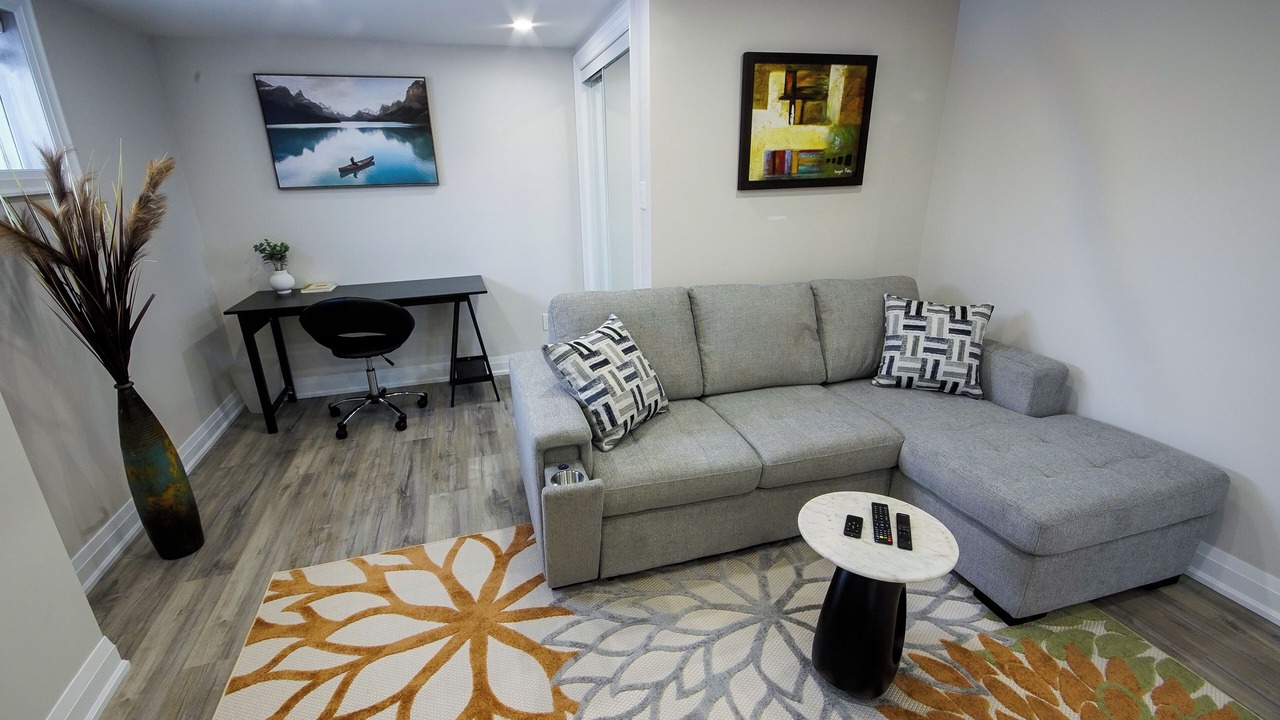 Photo of Livingroom in Brantford
