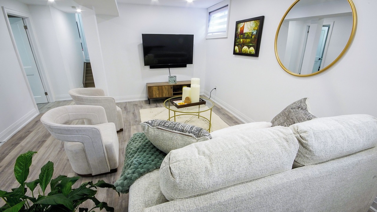 Photo of Livingroom in Brantford