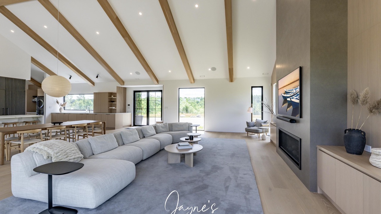 Photo of Livingroom in Mulmur