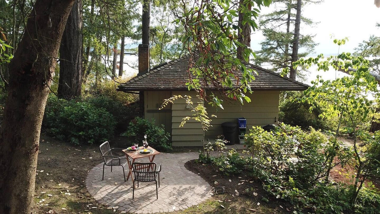 Photo of Outdoor in Gulf Islands