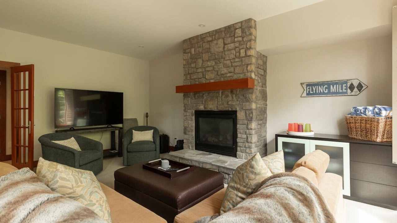 Photo of Livingroom in Mont-Tremblant