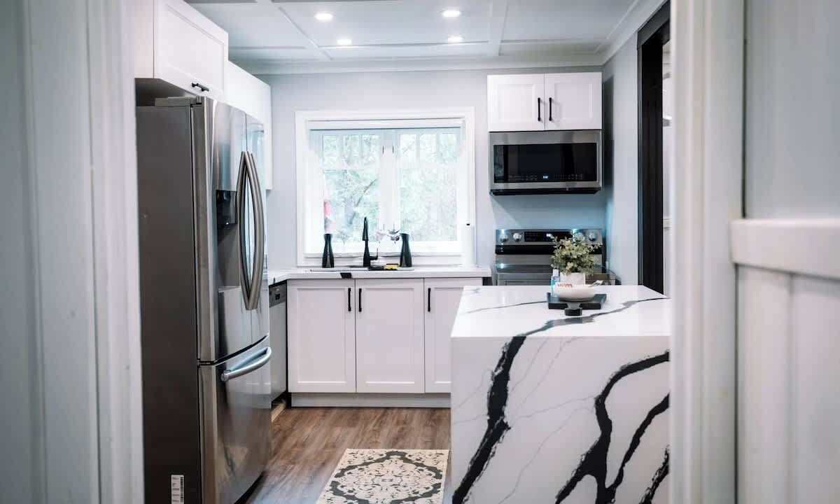 Photo of Kitchen in Muskoka Lakes