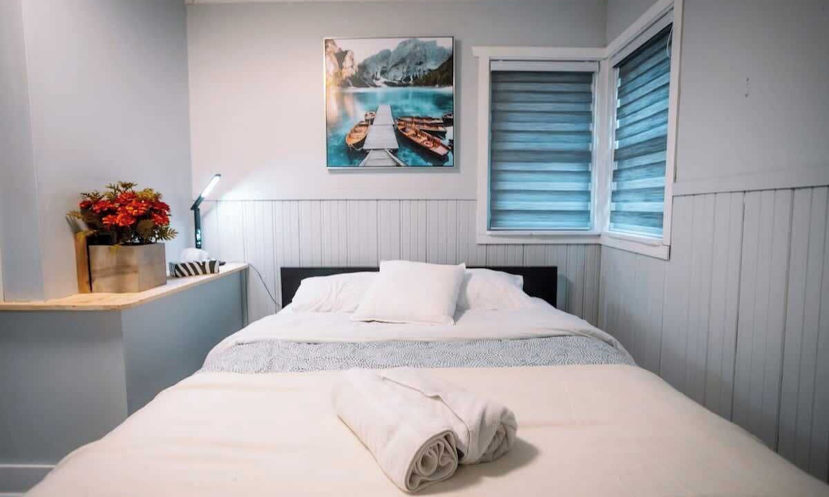 Photo of Bedroom in Muskoka Lakes