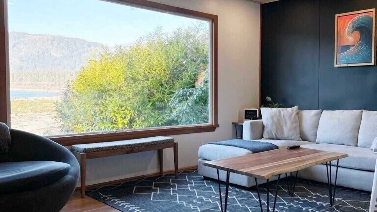 Photo of Bedroom in Port Renfrew