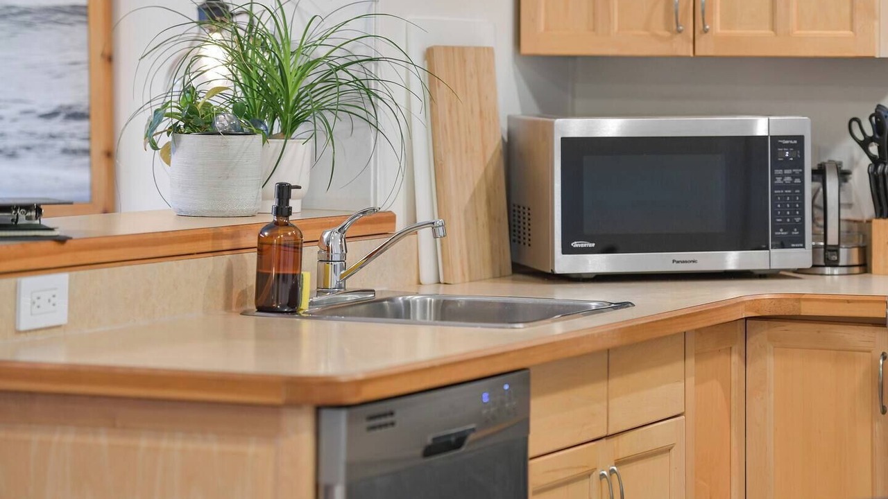 Photo of Kitchen in Port Renfrew