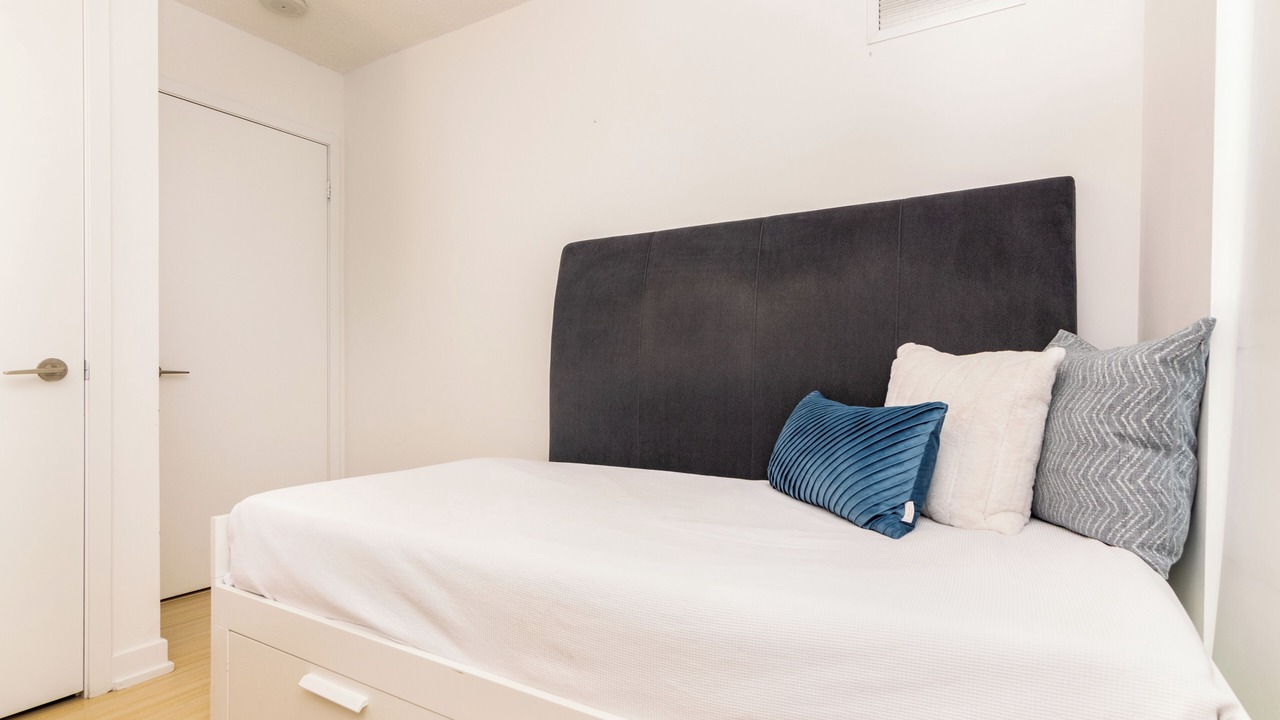 Photo of Bedroom in Wellington Place