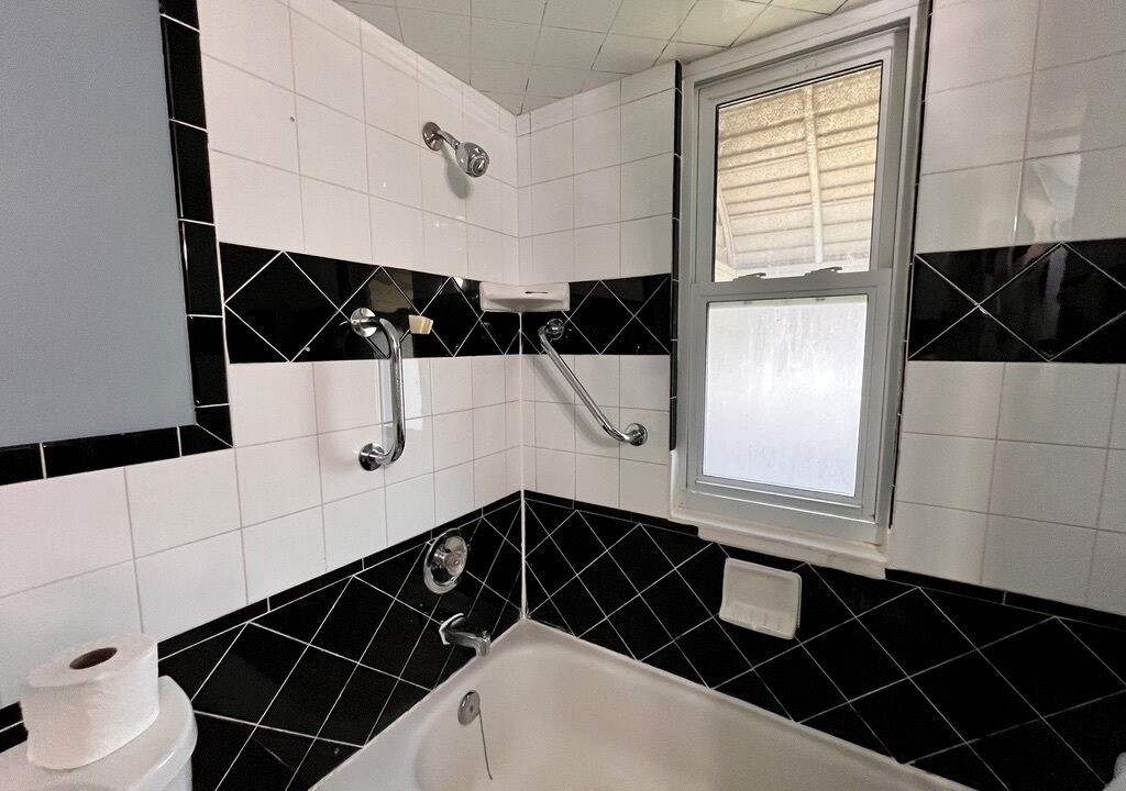 Photo of Bathroom in Bridgeview
