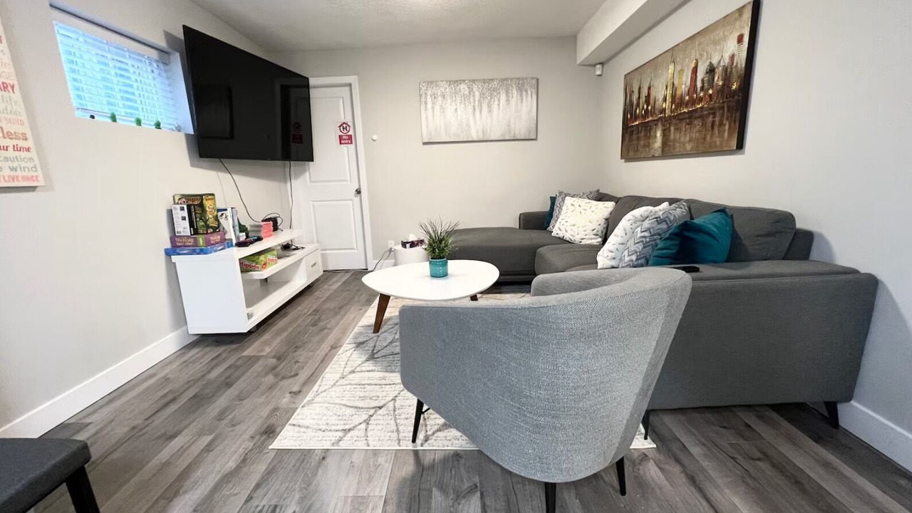 Photo of Livingroom in Mount Pleasant