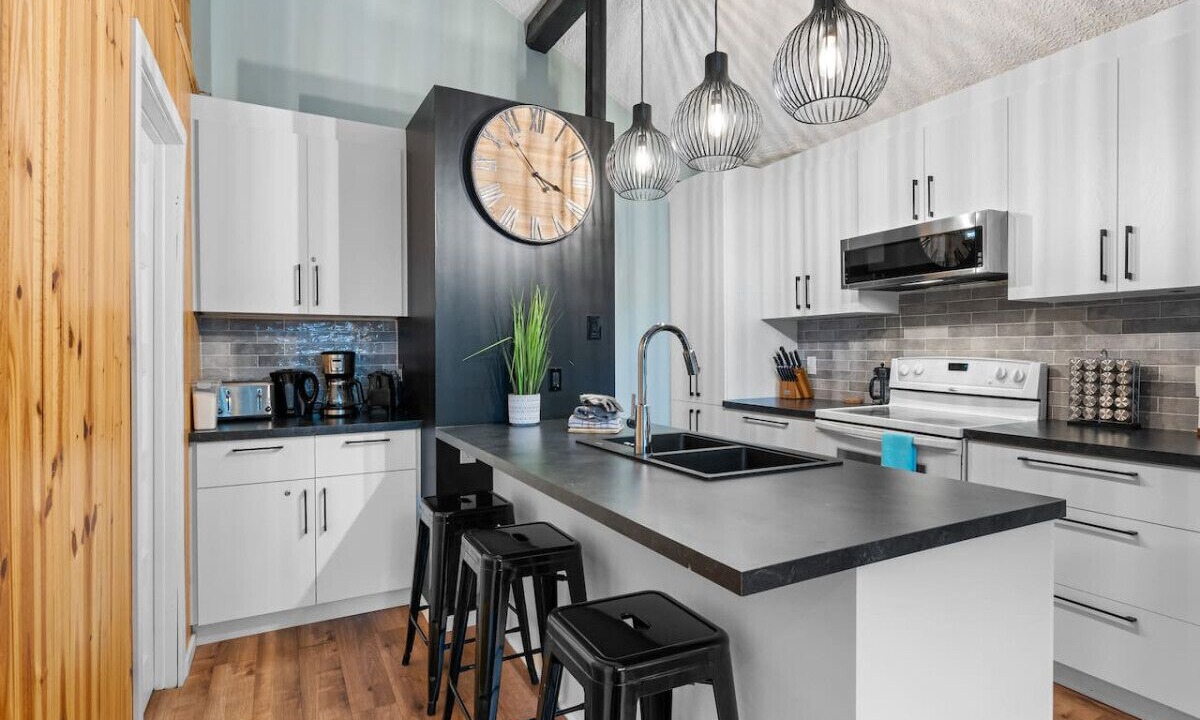 Photo of Kitchen in Sainte-Lucie-des-Laurentides