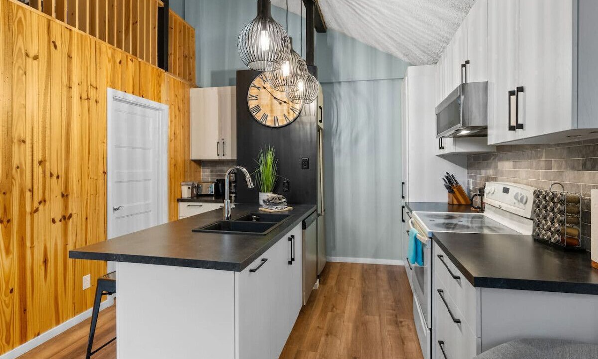Photo of Kitchen in Sainte-Lucie-des-Laurentides