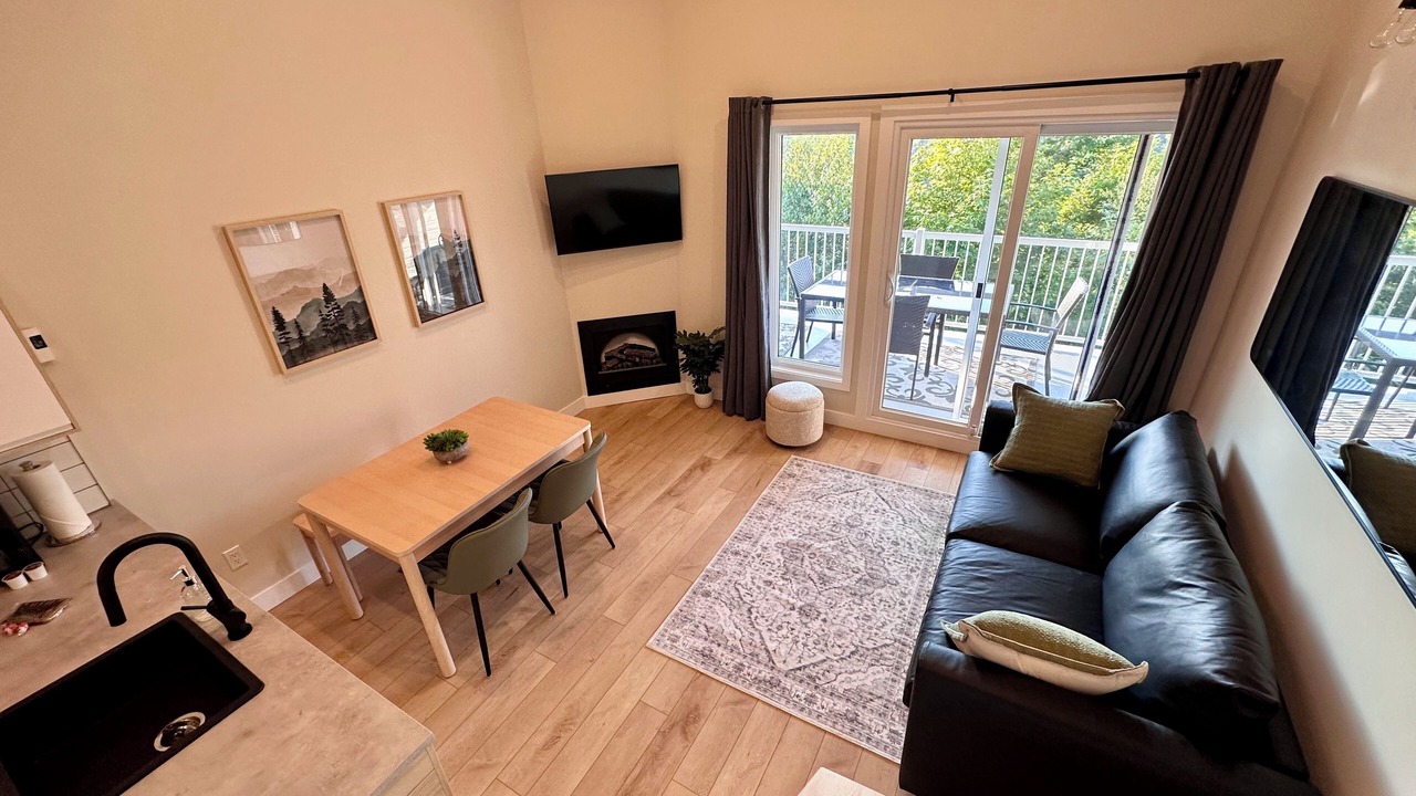 Photo of Livingroom in Mont-Tremblant Village