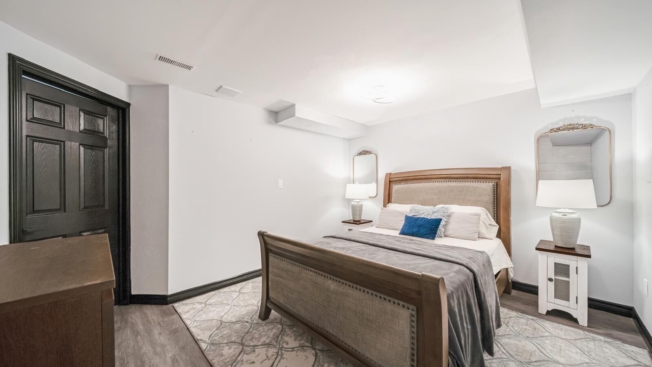 Photo of Bedroom in Beamsville