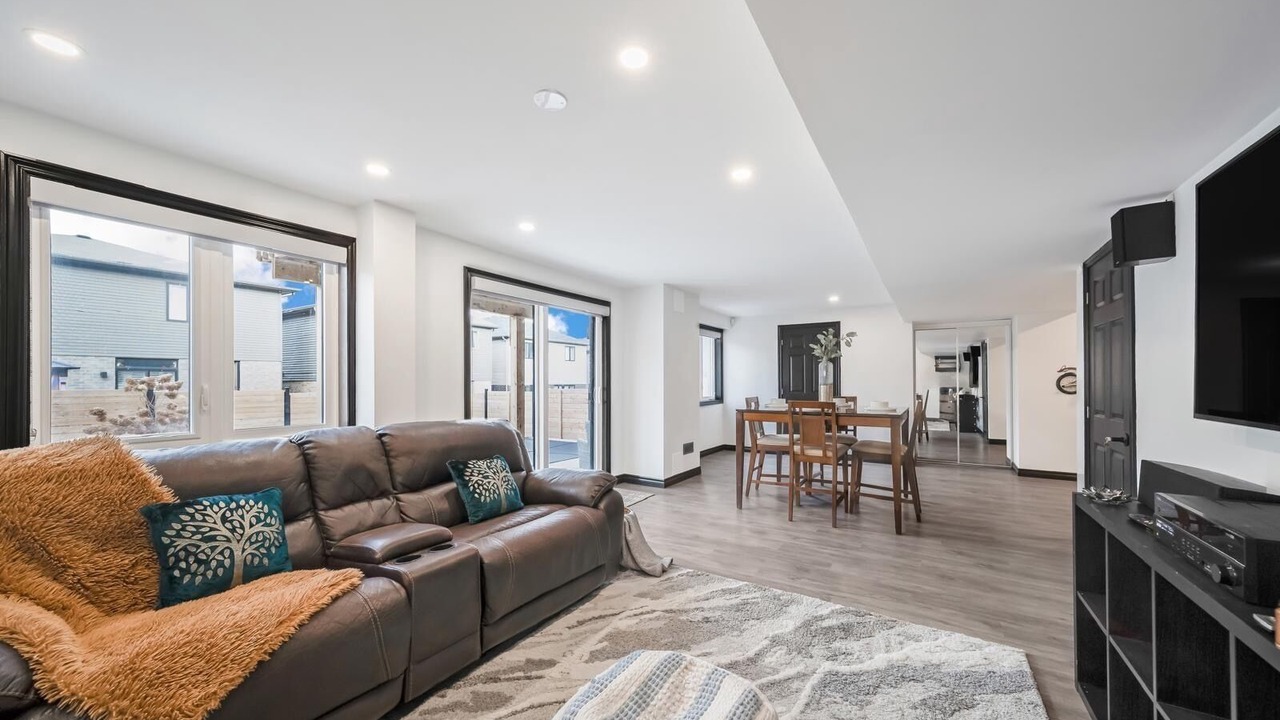 Photo of Livingroom in Beamsville