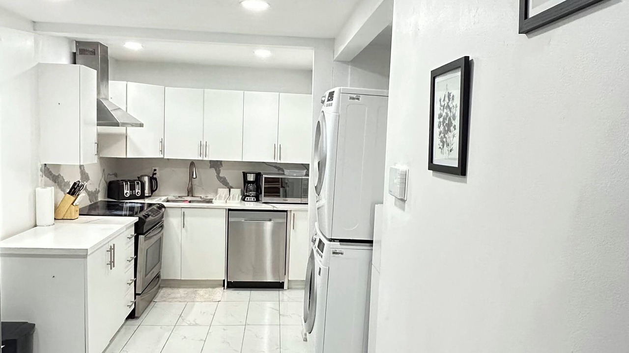 Photo of Kitchen in Aylmer