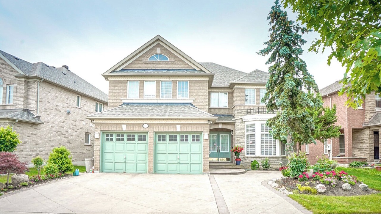 Photo of Outdoor in Richmond Hill
