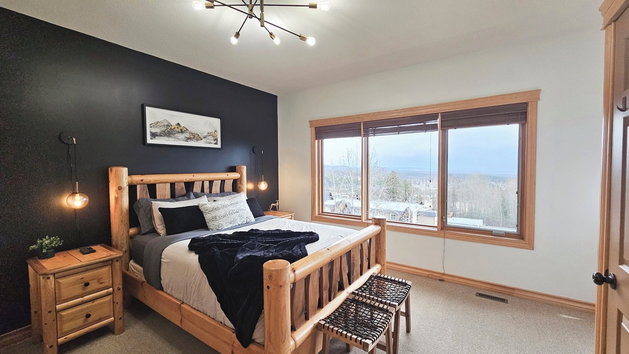 Photo of Bedroom in East Kootenay