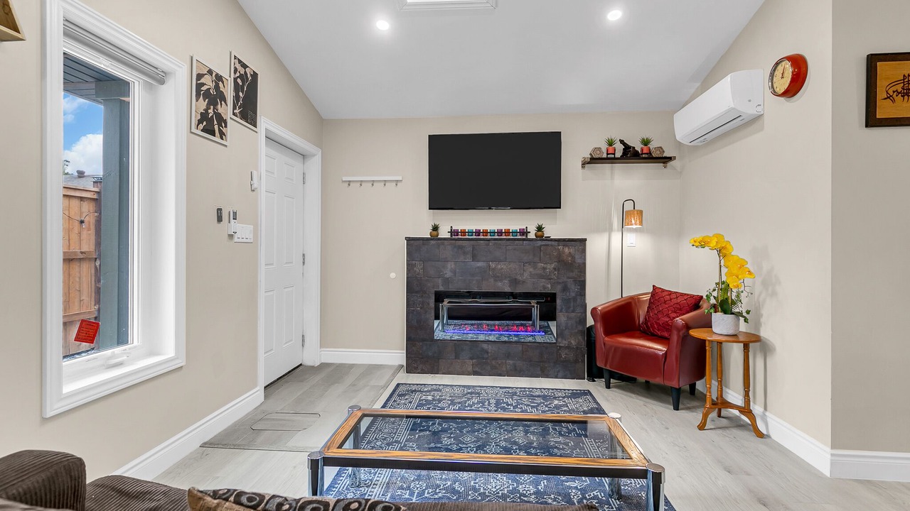 Photo of Livingroom in Windsor