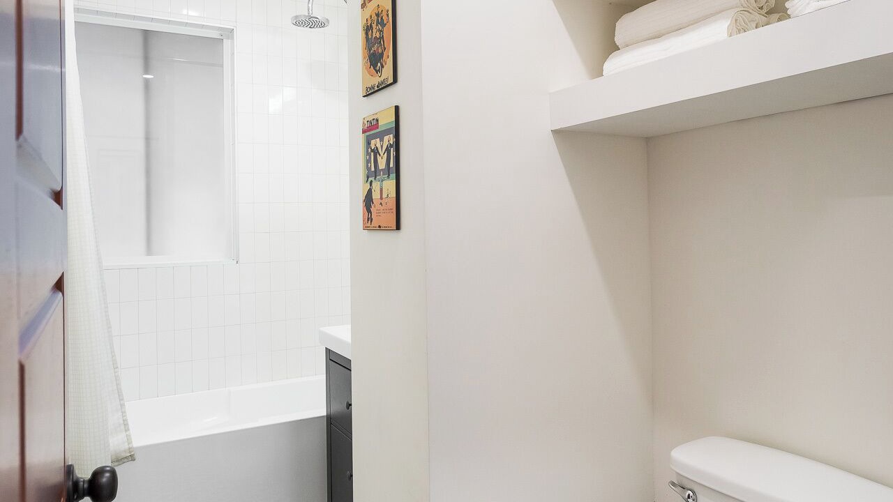 Photo of Bathroom in Hochelaga