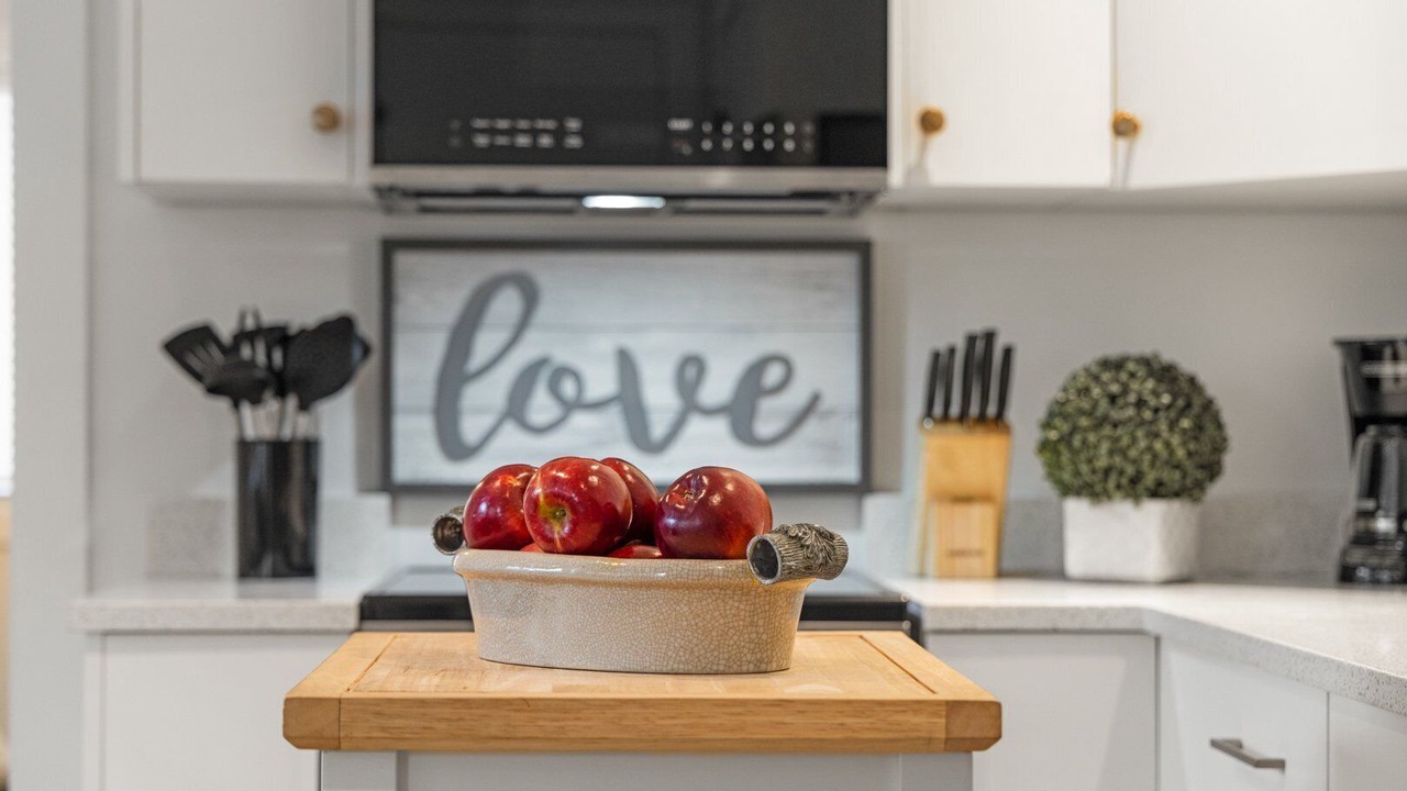 Photo of Kitchen in Saanich East