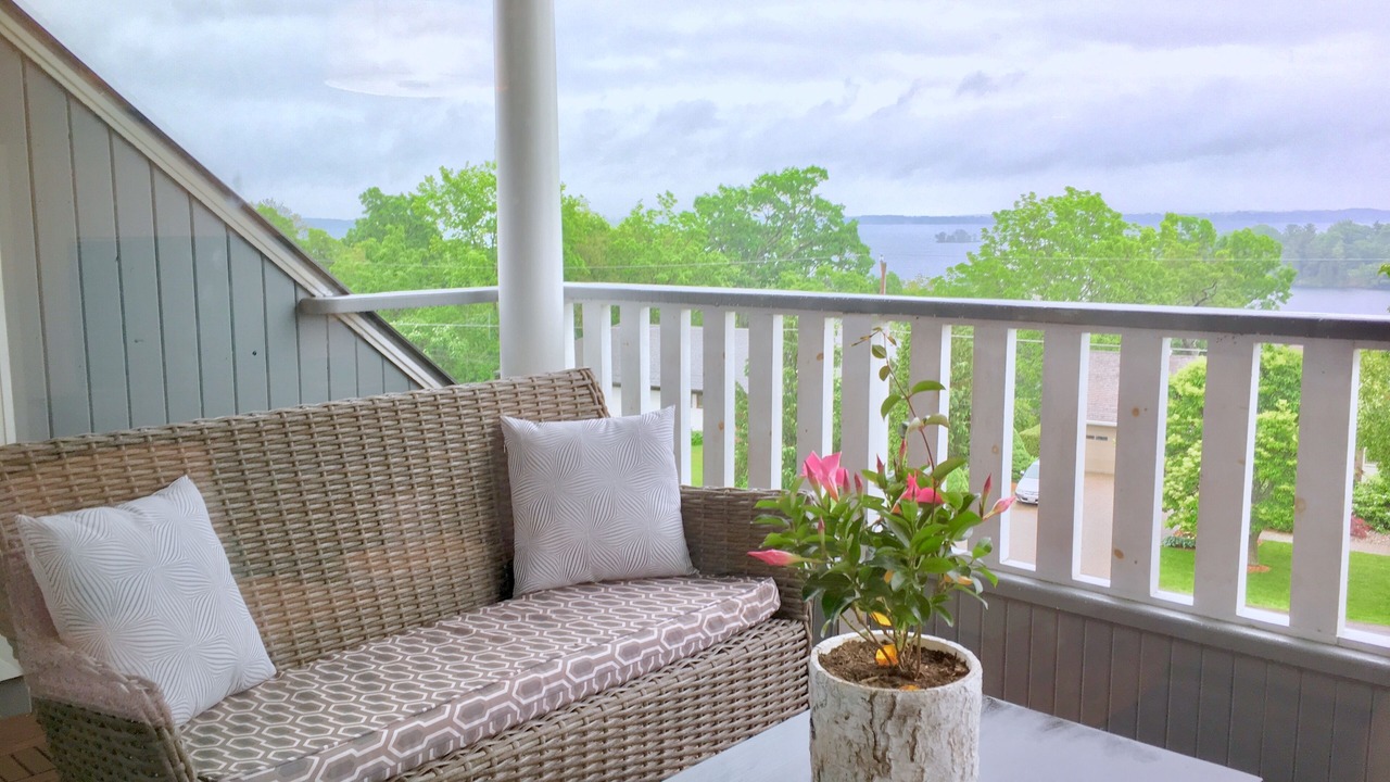Photo of Livingroom in Kingston