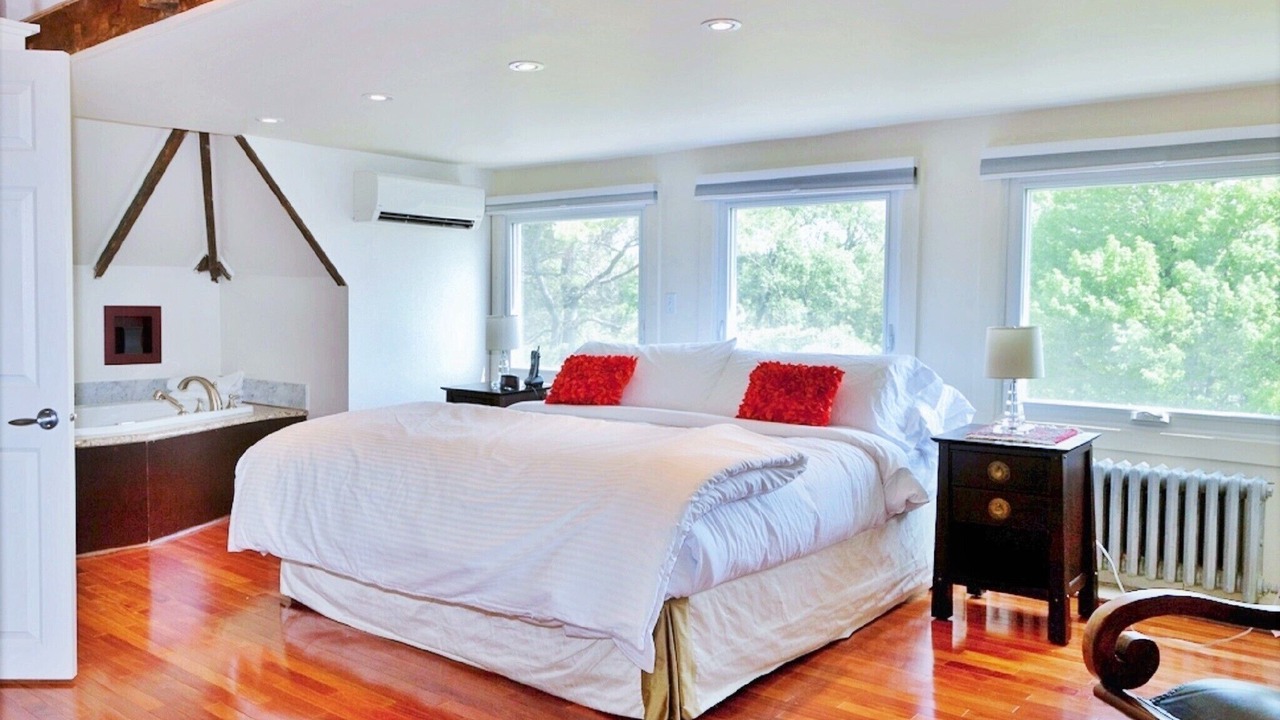 Photo of Bedroom in Kingston