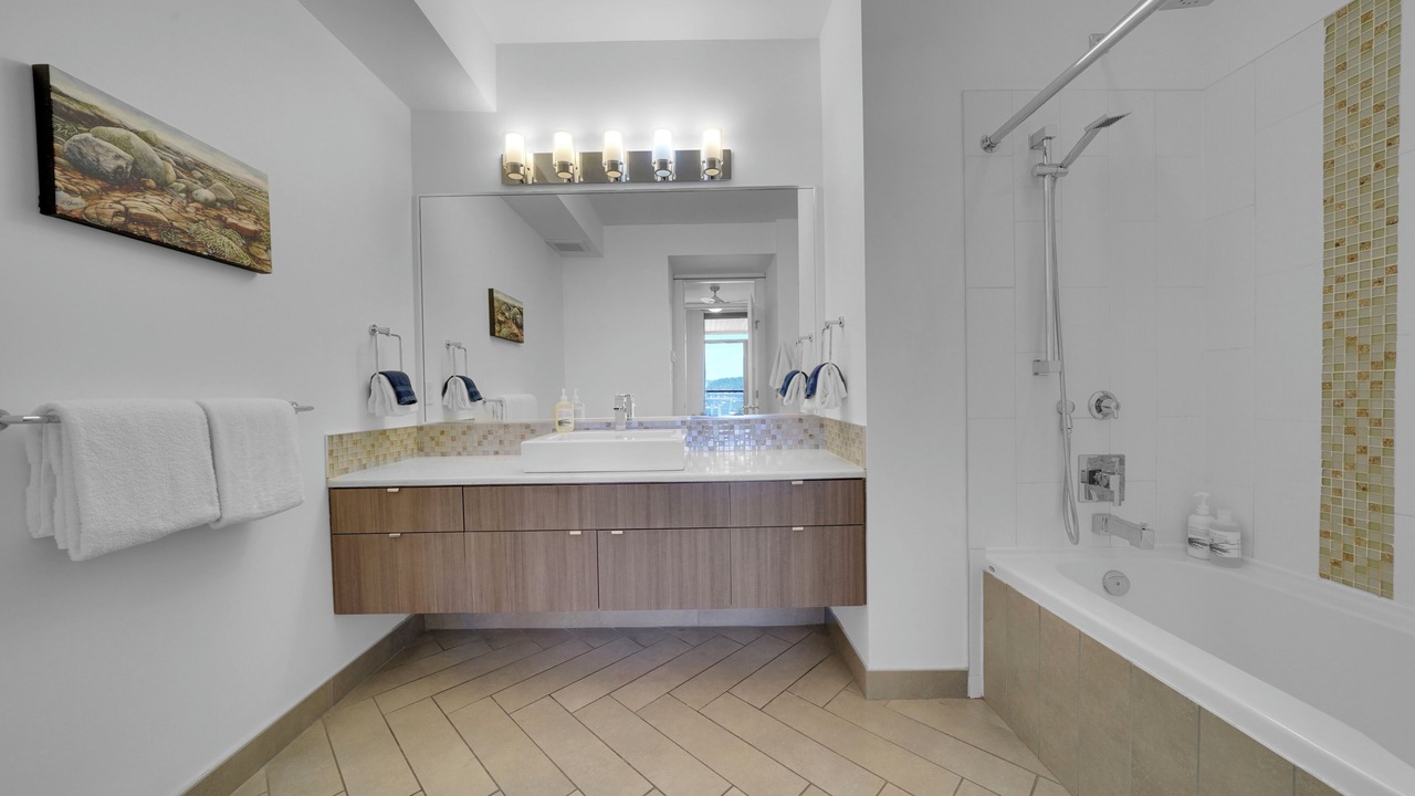 Photo of Bathroom in Ganges