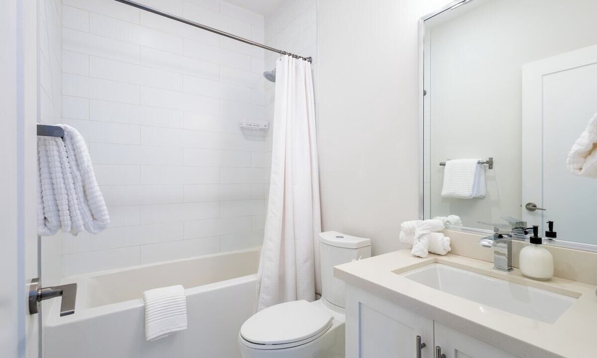 Photo of Bathroom in Riley Park