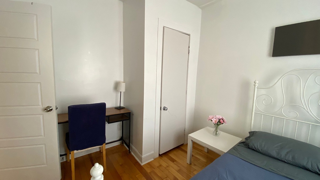 Photo of Bedroom in Cote-Saint-Paul