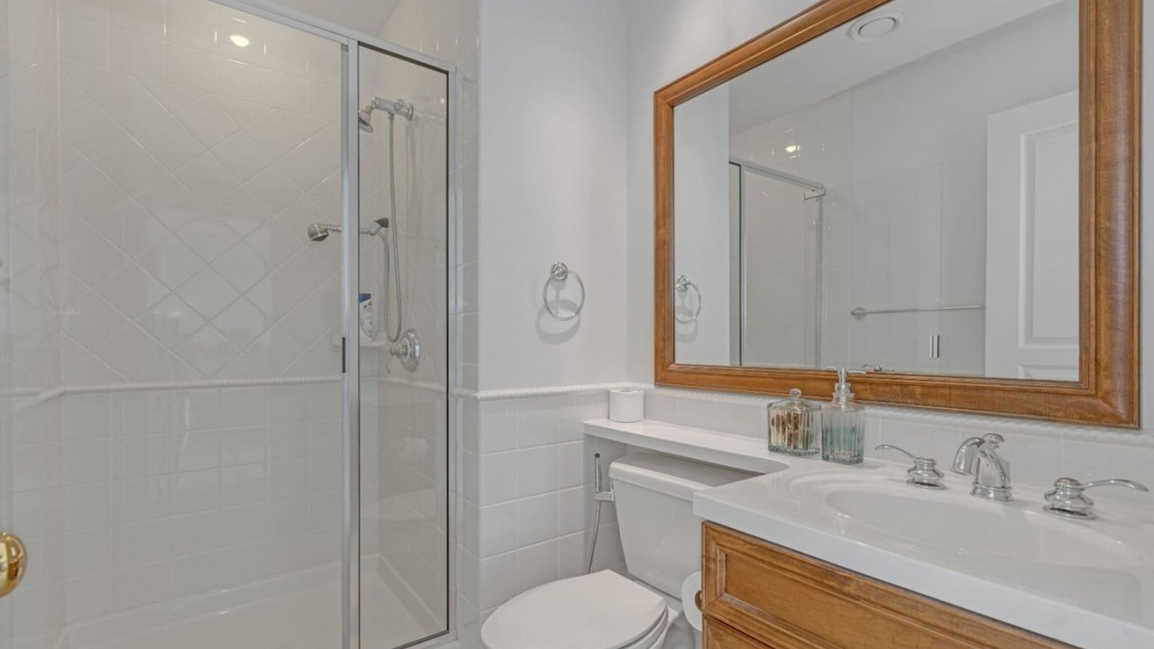Photo of Bathroom in West Vancouver