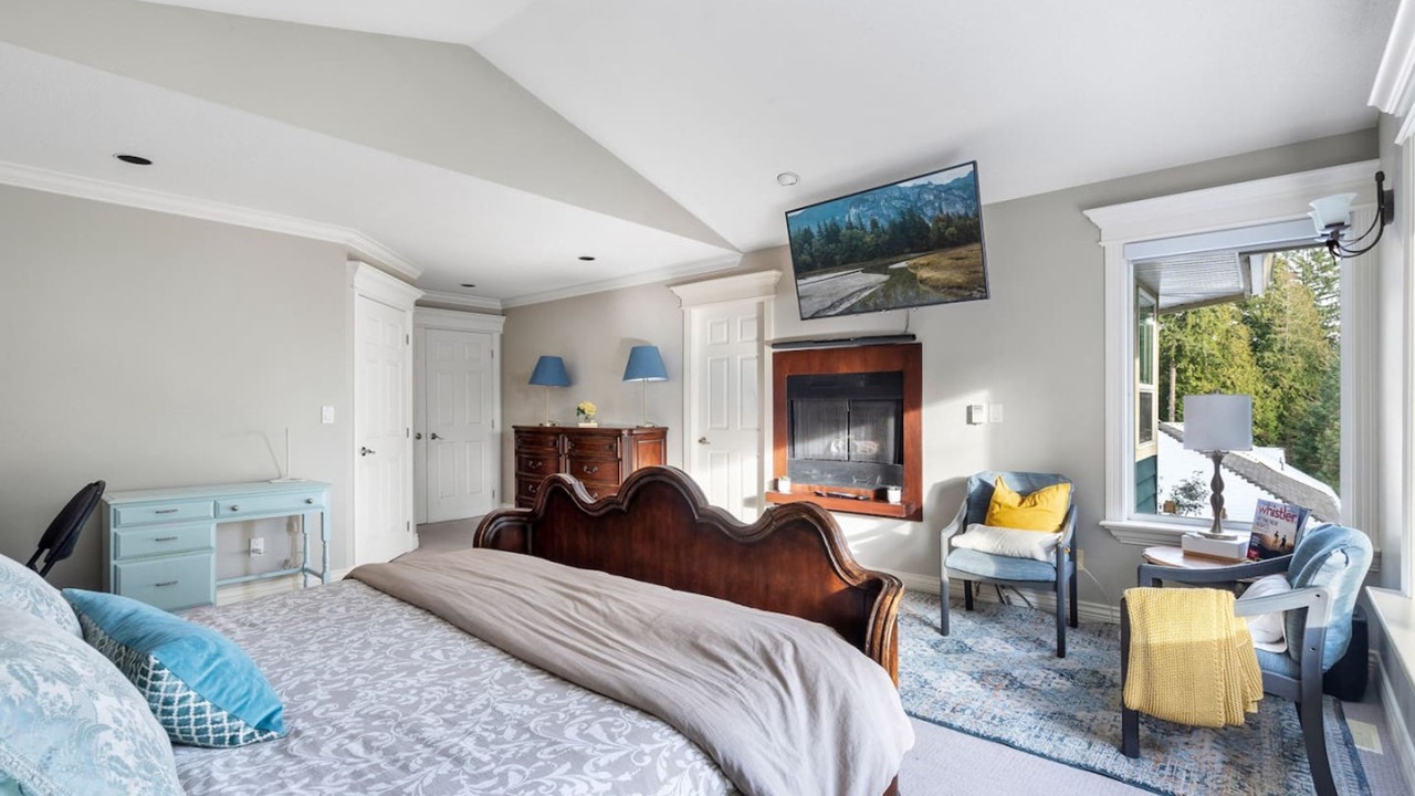 Photo of Bedroom in Lynn Valley