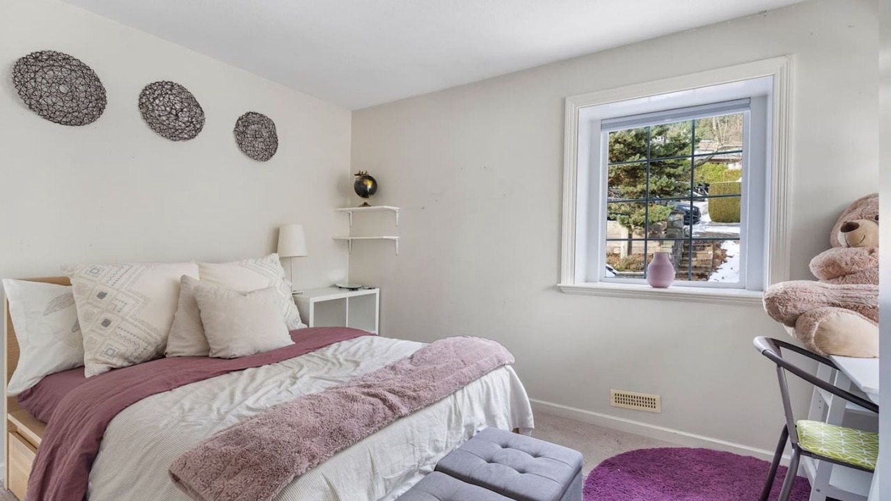 Photo of Bedroom in Lynn Valley