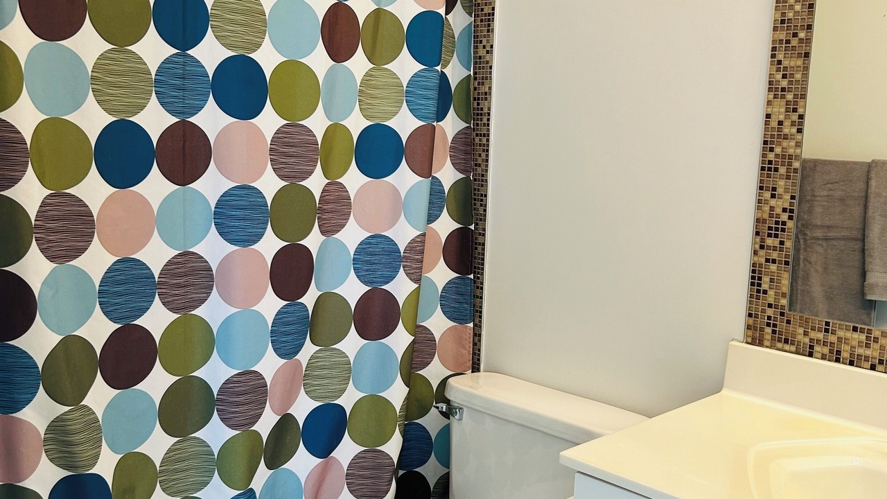 Photo of Bathroom in Cougar Ridge