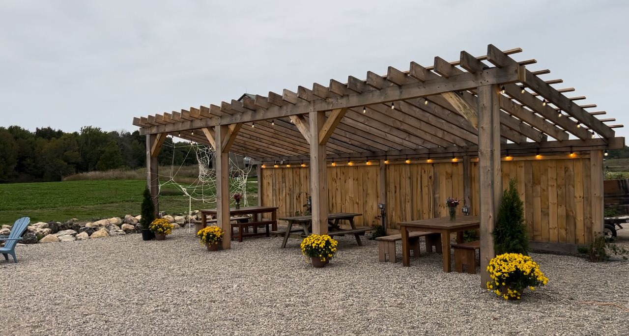 Photo of Outdoor in Grey Highlands