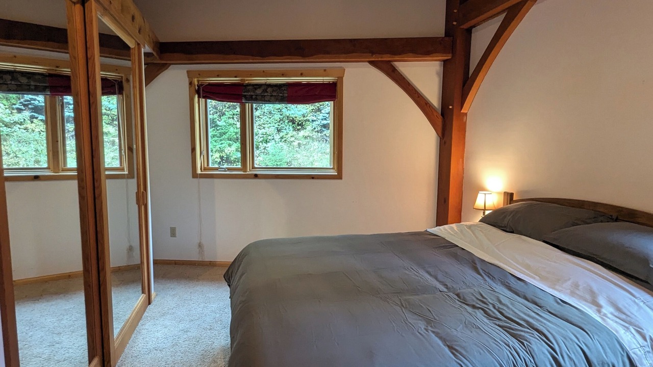Photo of Bedroom in Shalalth