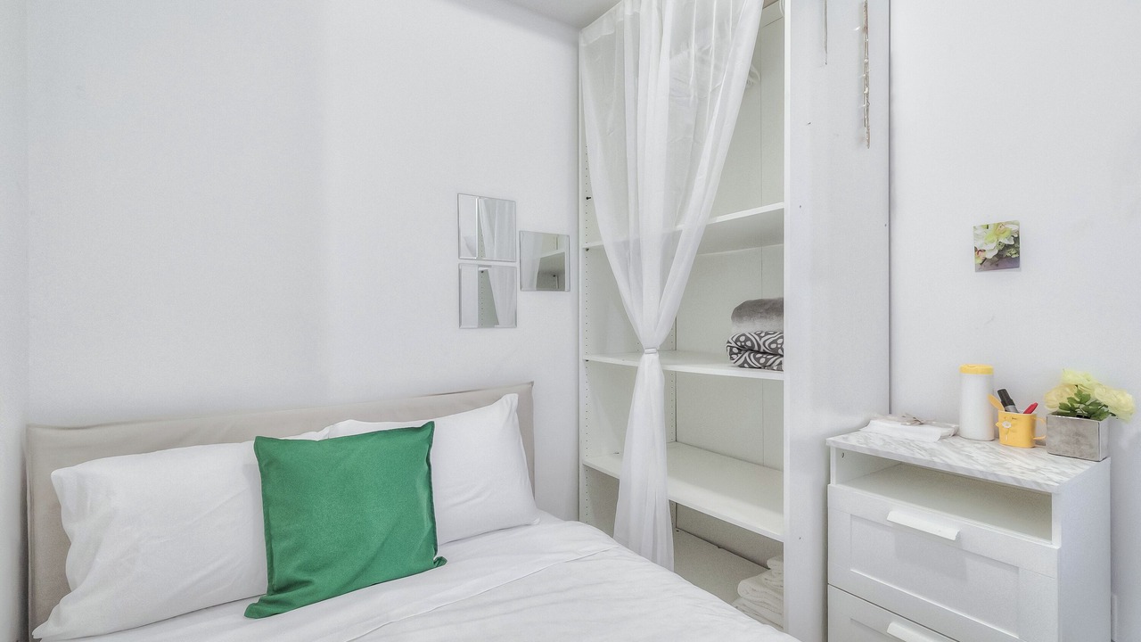 Photo of Bedroom in Wellington Place