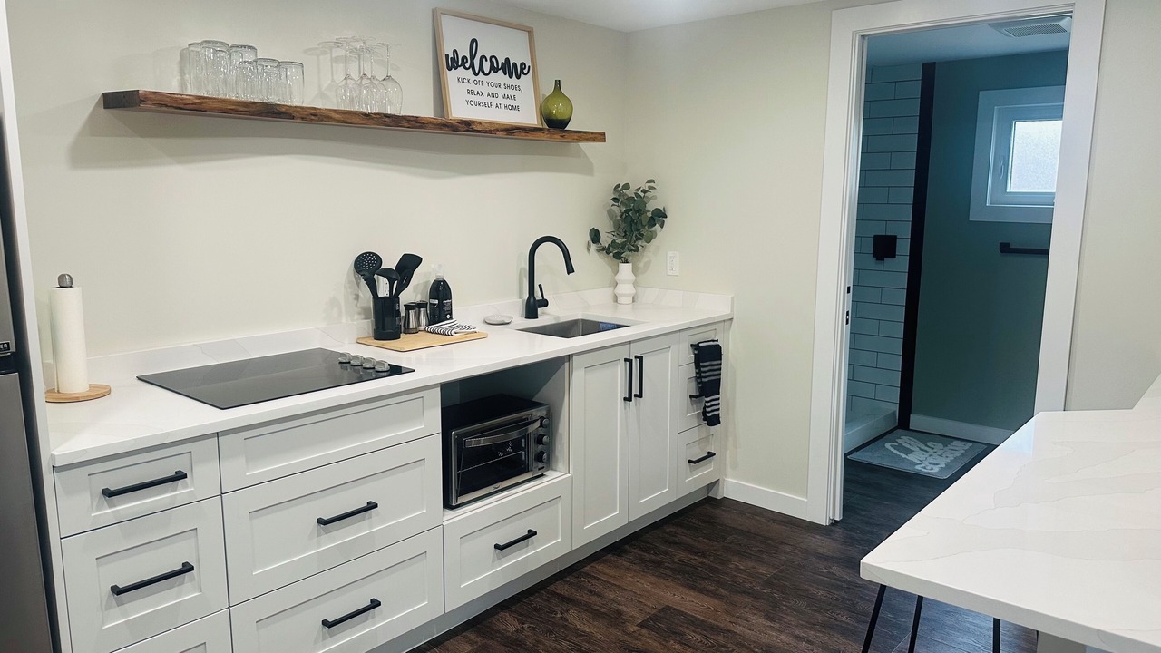 Photo of Kitchen in Port Dalhousie