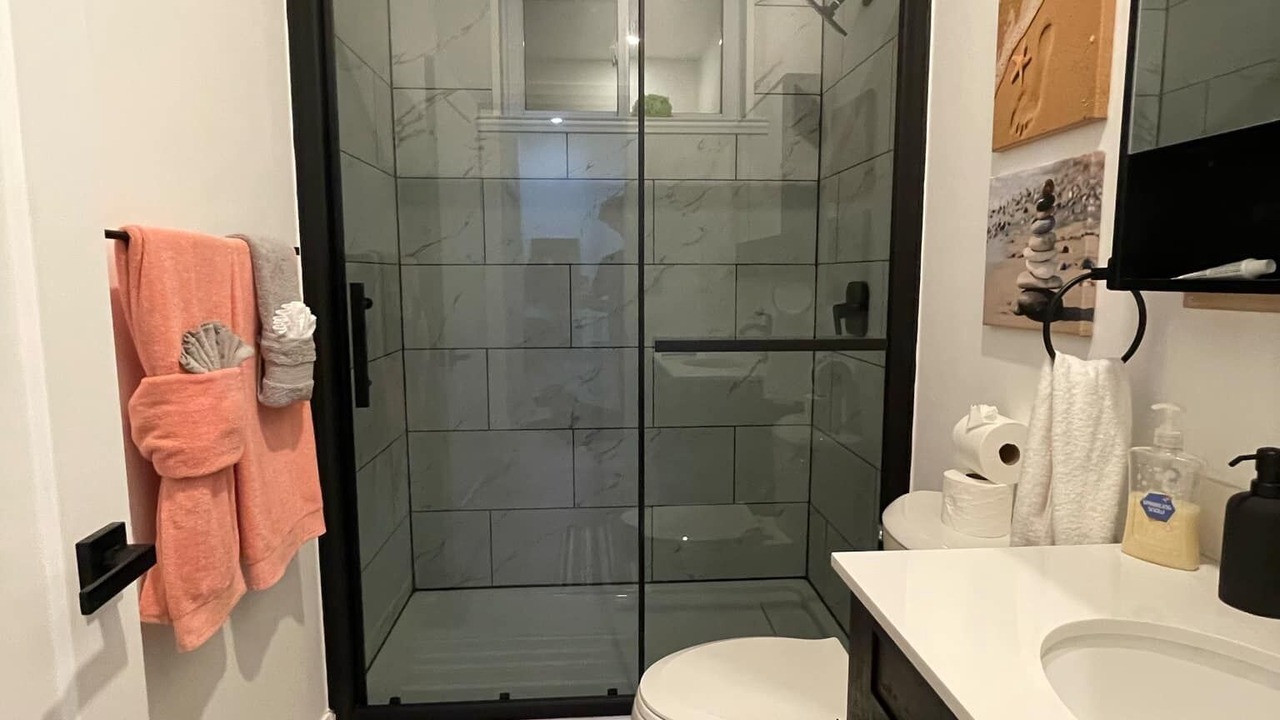 Photo of Bathroom in Calabogie