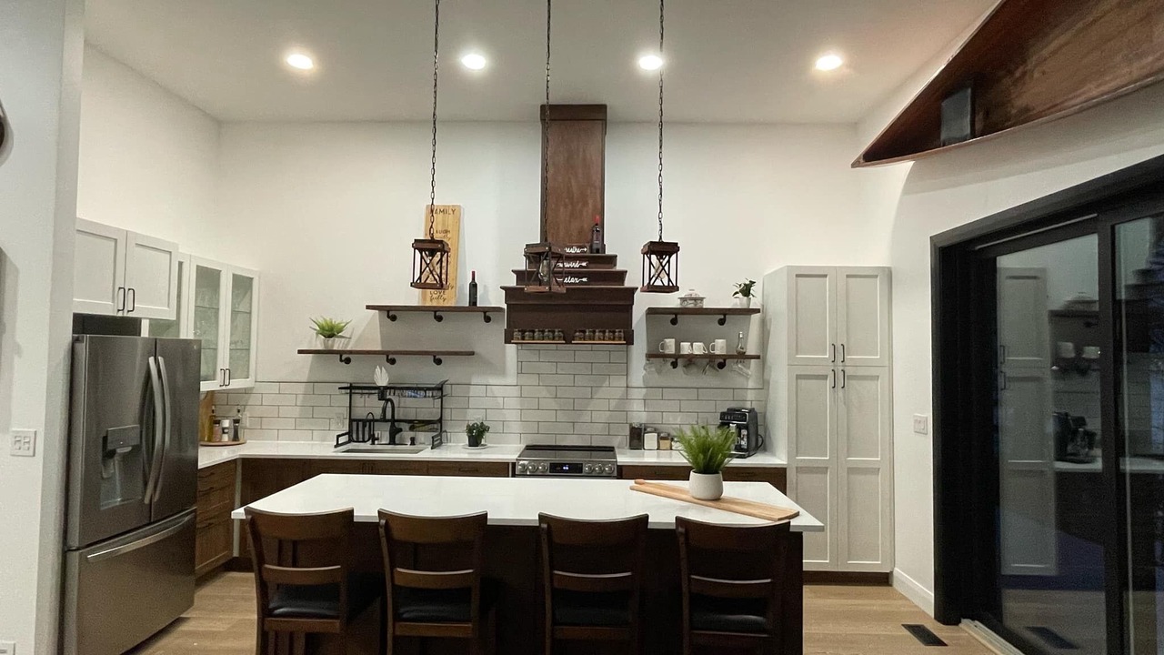 Photo of Kitchen in Calabogie