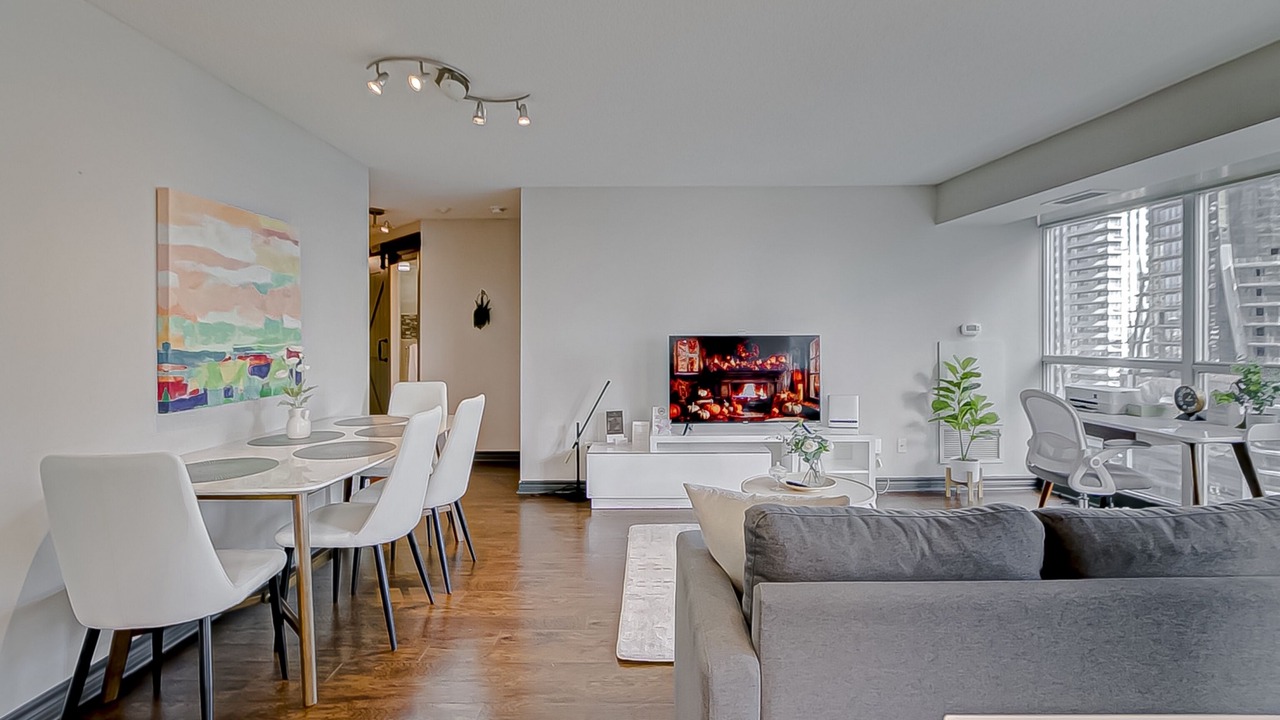 Photo of Livingroom in Downtown Toronto