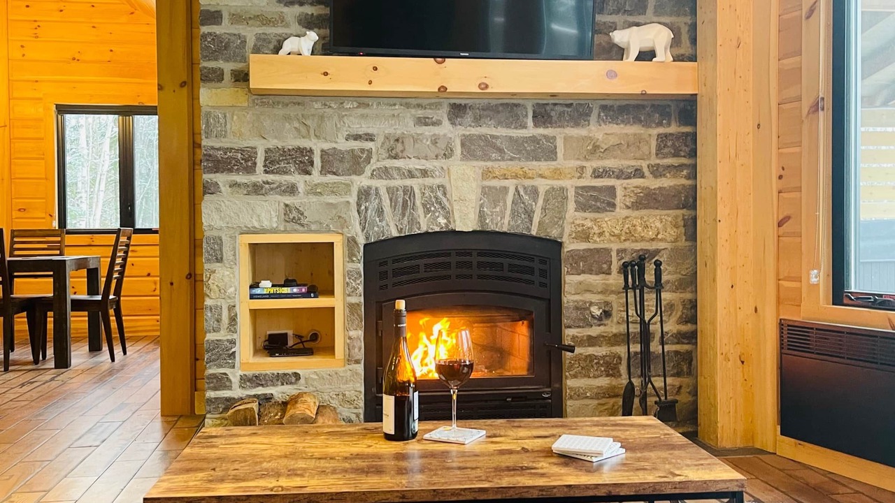 Photo of Livingroom in Amherst